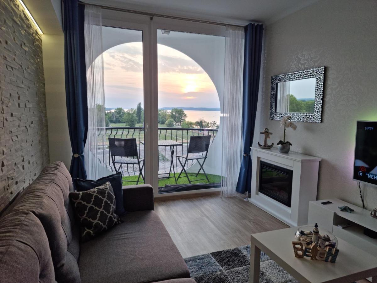 Best Silver Apartman Siofok Bagian luar foto